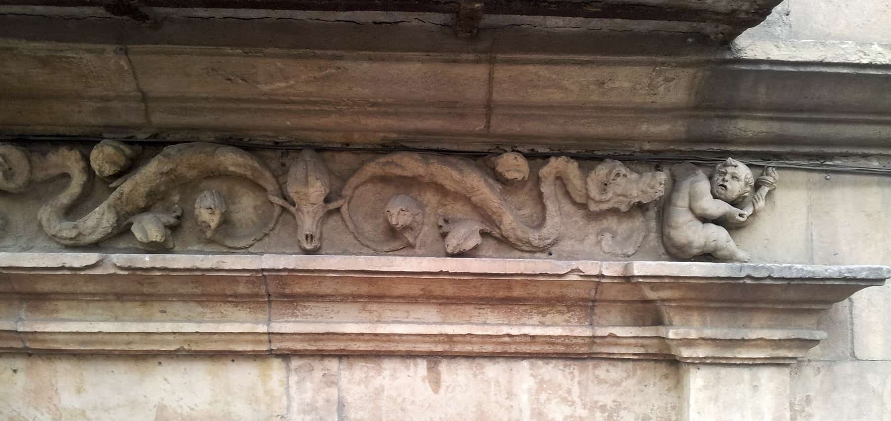 Detalles del Palacio de Monterrey en Salamanca